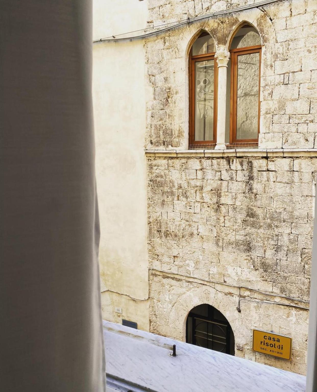 Vicolo Delle Belle Suite Террачина Екстер'єр фото